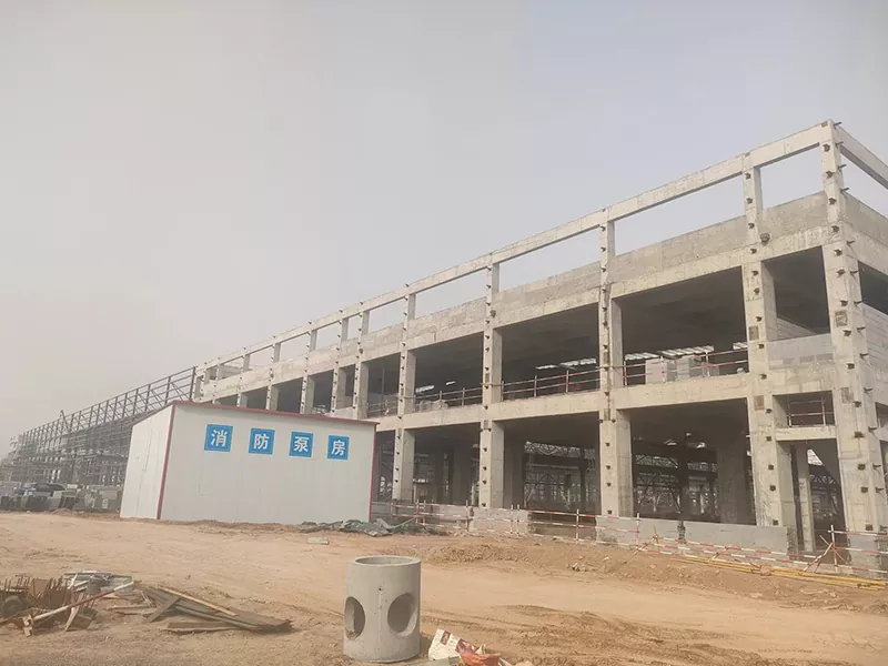 Budova skladu PREFAB OCELNÍCH STRUKTU